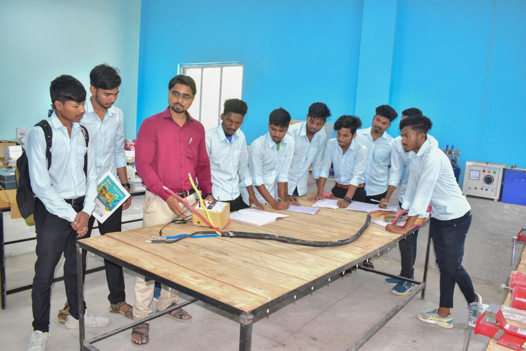 gopiballavpurgovtiti-media-element